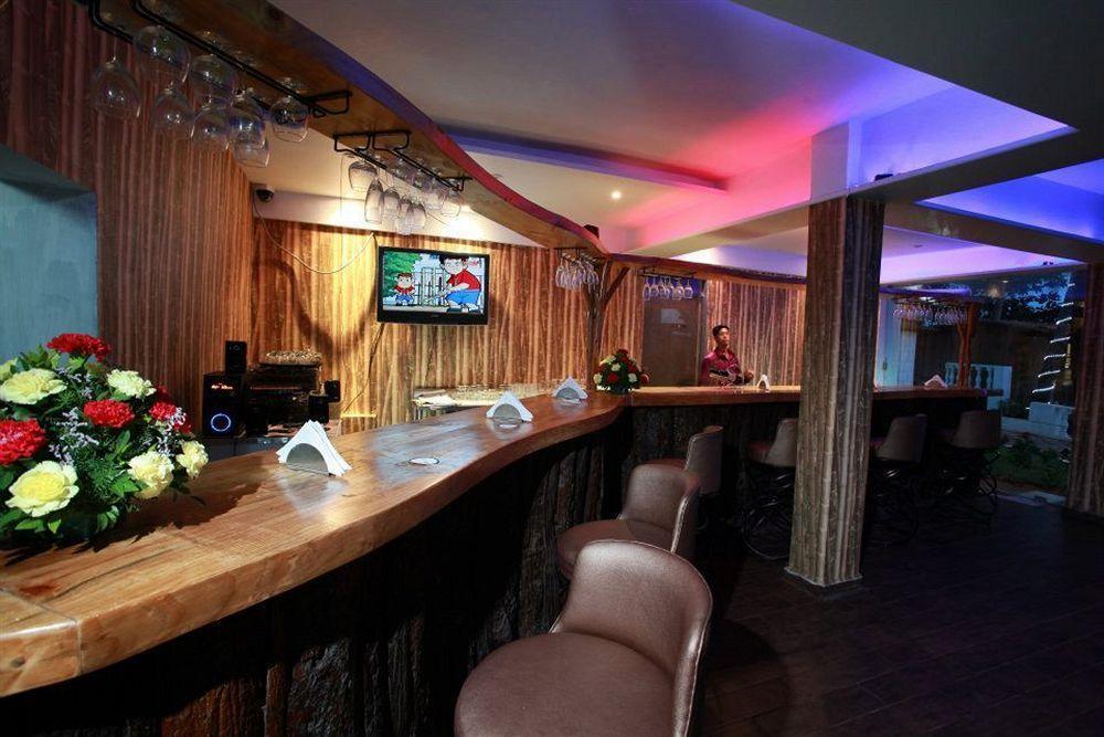 Hotel Lucky Star Kolva Kültér fotó